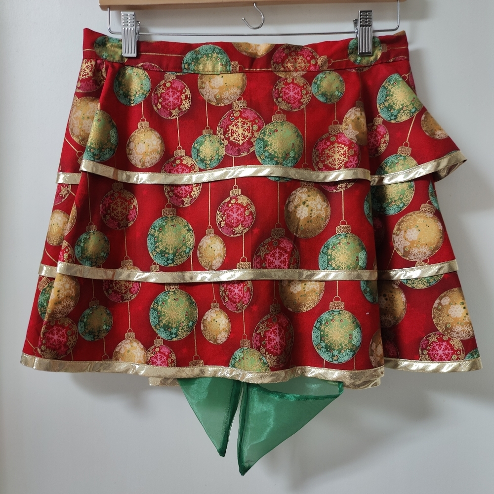 Christmas Half Apron from Vintage by Candy's Aprons